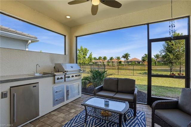 28251 Captiva Shell LOOP, Bonita Springs, FL 34135