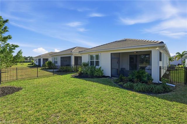 28251 Captiva Shell LOOP, Bonita Springs, FL 34135