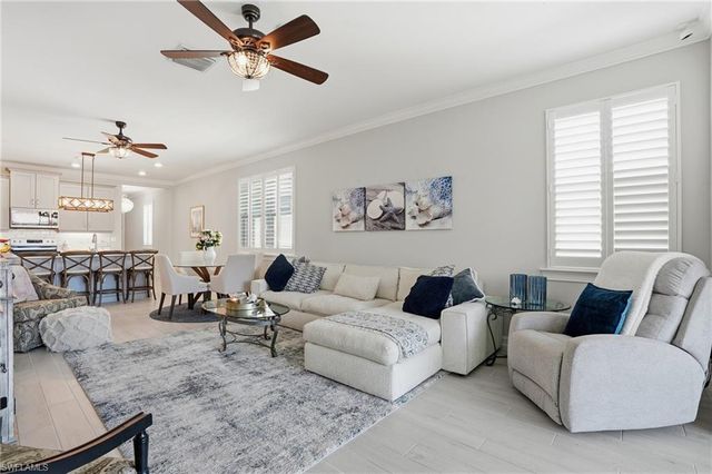 28251 Captiva Shell LOOP, Bonita Springs, FL 34135