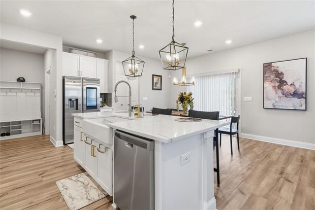 515 Cobblestone Court, Canton, GA 30115