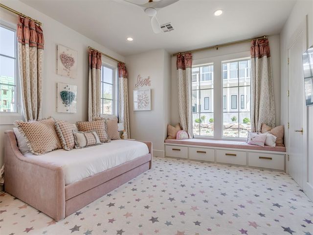 120 Lower Green Way, Carlton Landing, OK 74432