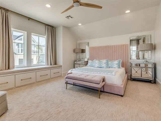 120 Lower Green Way, Carlton Landing, OK 74432
