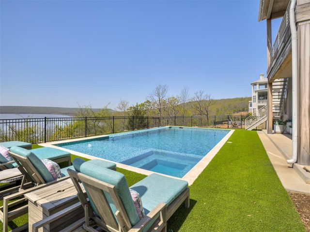 120 Lower Green Way, Carlton Landing, OK 74432