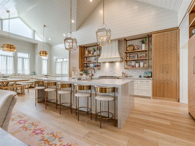 120 Lower Green Way, Carlton Landing, OK 74432