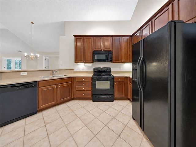 142 Vintage Club Circle, Marietta, GA 30066