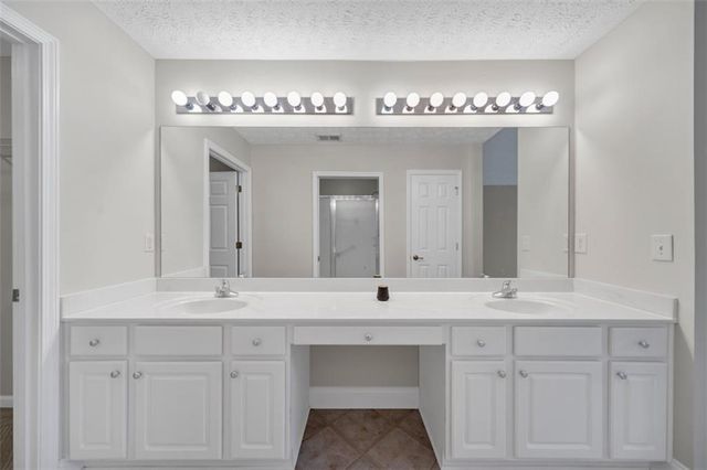 142 Vintage Club Circle, Marietta, GA 30066