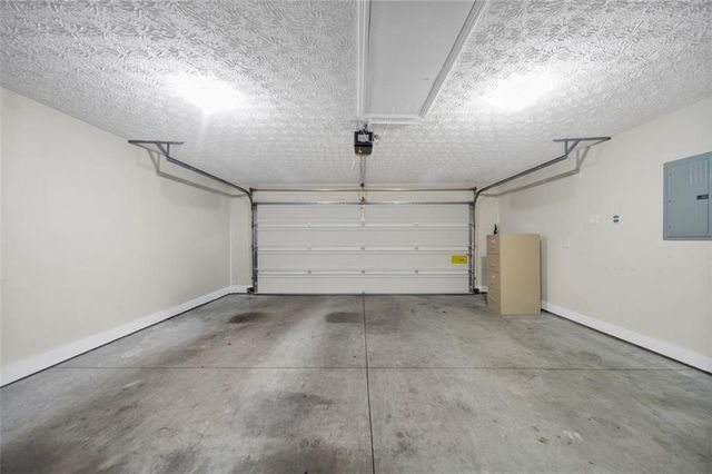 142 Vintage Club Circle, Marietta, GA 30066