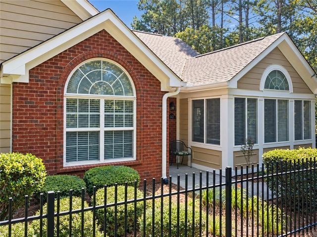 142 Vintage Club Circle, Marietta, GA 30066