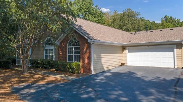 142 Vintage Club Circle, Marietta, GA 30066