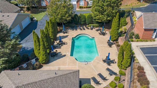 142 Vintage Club Circle, Marietta, GA 30066