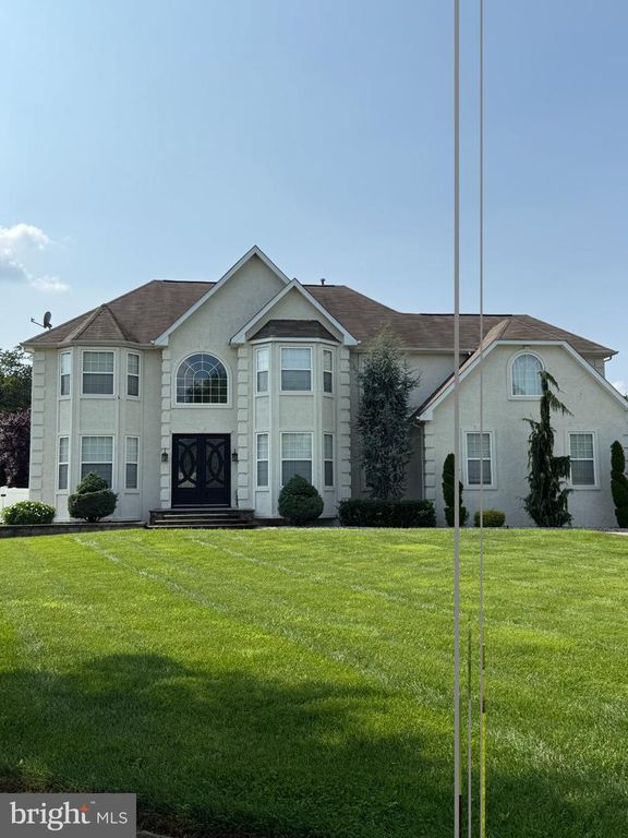 4 ALISON CT, WOODBURY, NJ 08096 — exterior