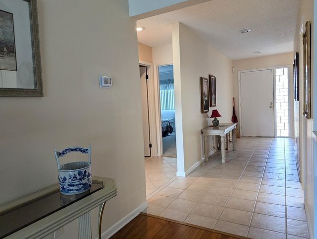 8101 BARDMOOR PLACE 204H, Seminole, FL 33777