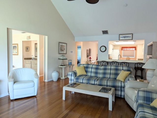 8101 BARDMOOR PLACE 204H, Seminole, FL 33777