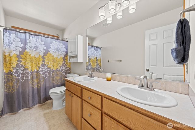 1602 12th Avenue NW, Puyallup, WA 98371
