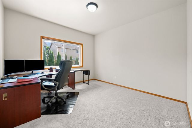 1602 12th Avenue NW, Puyallup, WA 98371