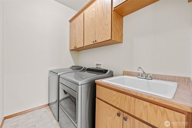 1602 12th Avenue NW, Puyallup, WA 98371
