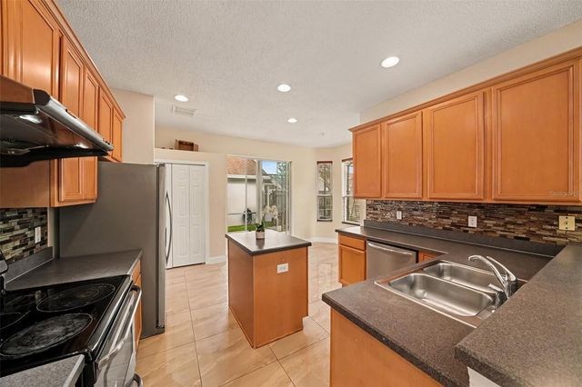 909 DEVON CREEK ROAD, Winter Springs, FL 32708