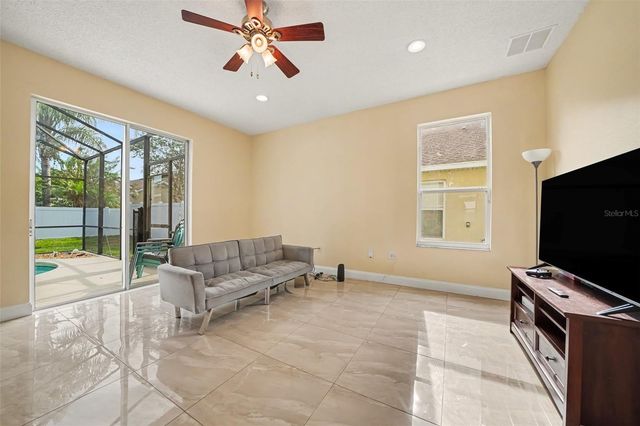 909 DEVON CREEK ROAD, Winter Springs, FL 32708