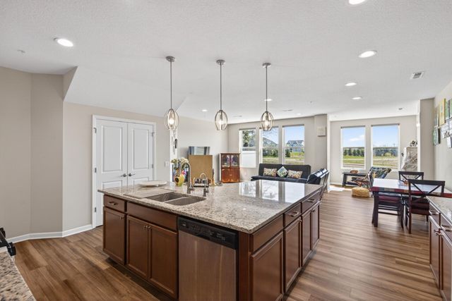 5970 Urbandale Lane N, Plymouth, MN 55446