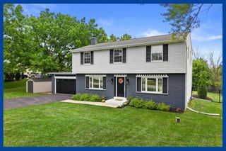 N113W13033 Crestview DRIVE, Germantown, WI 53022