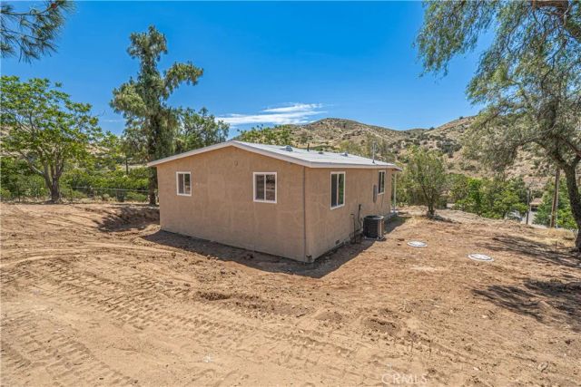 8709 Sierra Highway, Agua Dulce, CA 91390