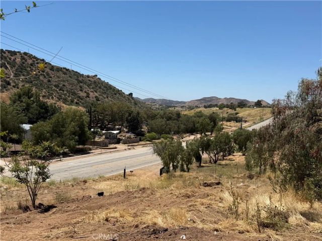 8709 Sierra Highway, Agua Dulce, CA 91390