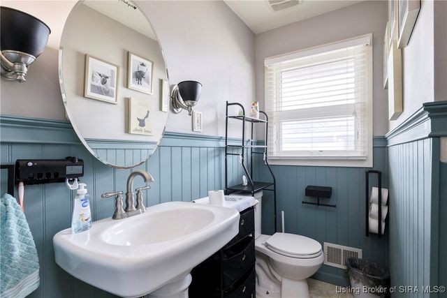 511 Windemere Road, Clarksville, IN 47129