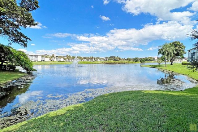 1901 Bermuda Circle M2, Coconut Creek, FL 33066