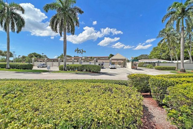 1901 Bermuda Circle M2, Coconut Creek, FL 33066