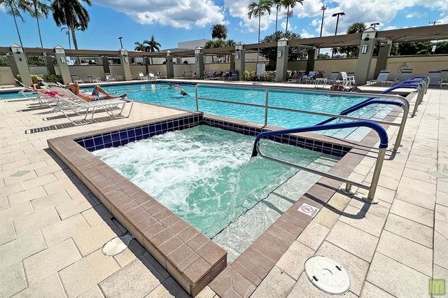 1901 Bermuda Circle M2, Coconut Creek, FL 33066