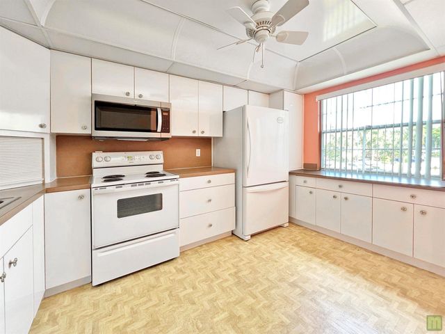 1901 Bermuda Circle M2, Coconut Creek, FL 33066