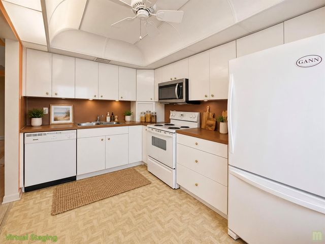 1901 Bermuda Circle M2, Coconut Creek, FL 33066