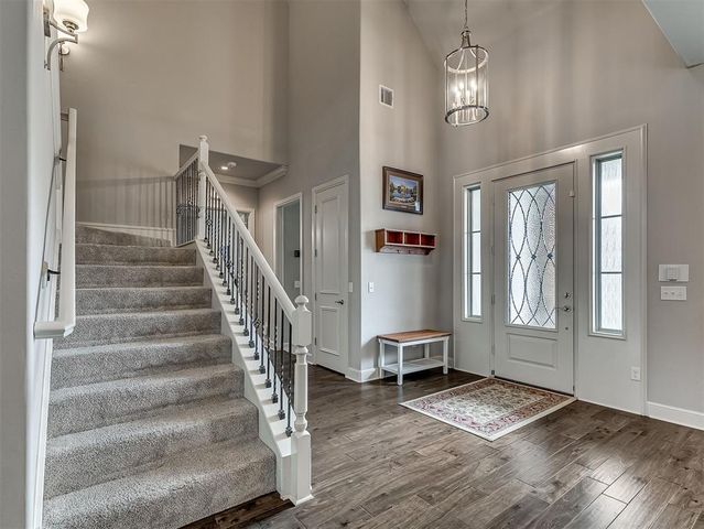 4701 Valley Park, Edmond, OK 73025