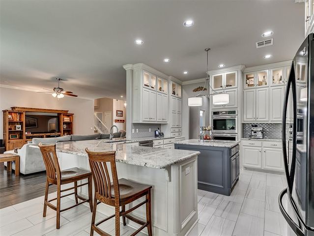 4701 Valley Park, Edmond, OK 73025