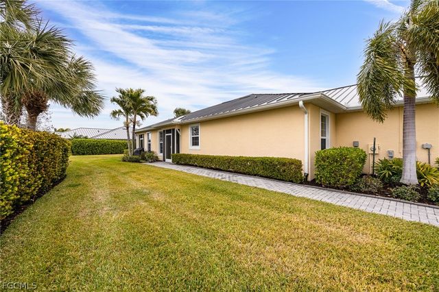 2613 Anguilla DR, Cape Coral, FL 33991