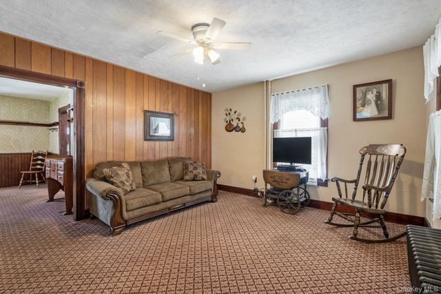 40 Erie Street, Campbell Hall, NY 10916