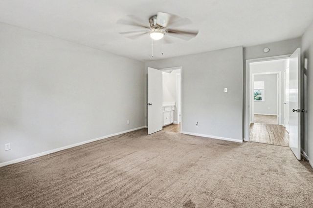 5918 Pine Arbor Drive, Houston, TX 77066