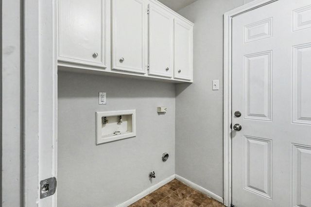 5918 Pine Arbor Drive, Houston, TX 77066