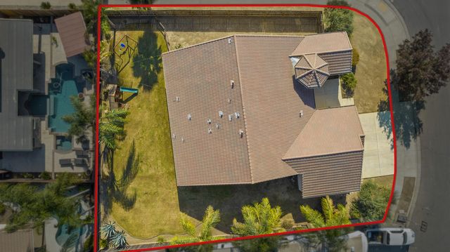 2106 Albarino Court, Tulare, CA 93274