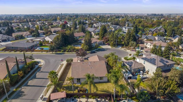 2106 Albarino Court, Tulare, CA 93274