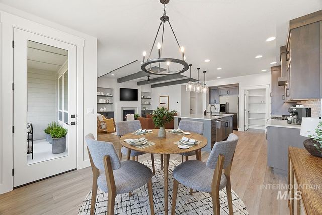 3490 S Cedarhurst Dr., Meridian, ID 83642