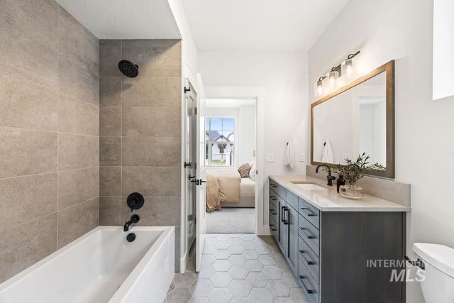 3490 S Cedarhurst Dr., Meridian, ID 83642