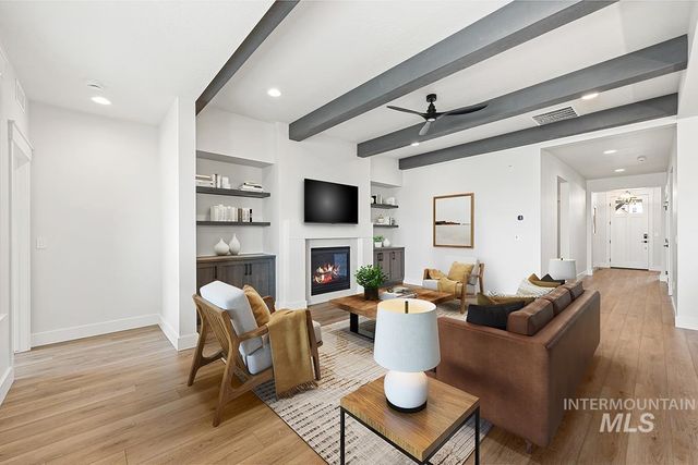 3490 S Cedarhurst Dr., Meridian, ID 83642