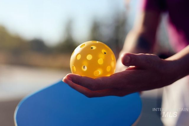 3490 S Cedarhurst Dr., Meridian, ID 83642