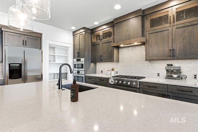 3490 S Cedarhurst Dr., Meridian, ID 83642