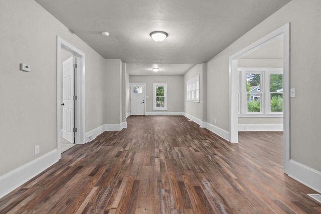 755 OAK STREET, Oshkosh, WI 54901