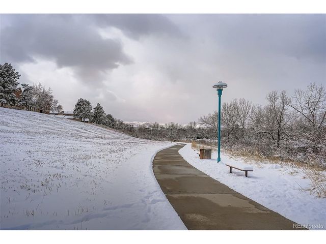 431 Wright St 202, Lakewood, CO 80228