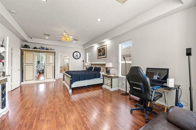 1112 Breckonridge Circle, Pearland, TX 77581