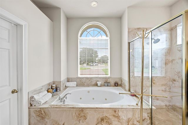 1112 Breckonridge Circle, Pearland, TX 77581