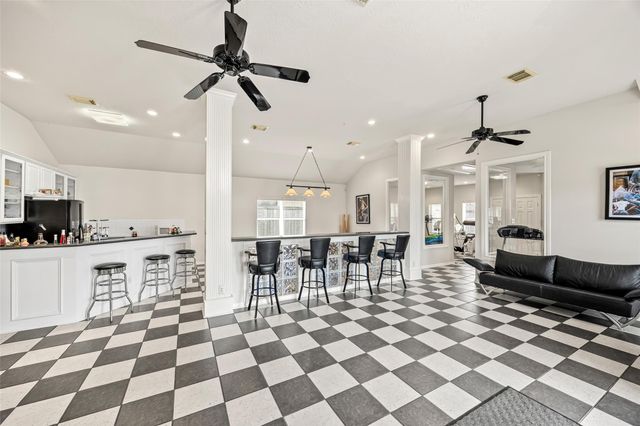 1112 Breckonridge Circle, Pearland, TX 77581